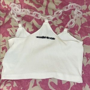 Ribbed crop top with chain